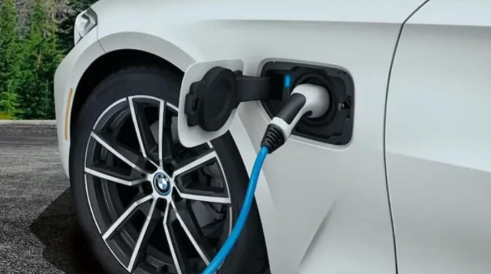 Ən az enerji sərf edən elektromobil bəlli oldu 