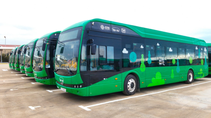 Bakıda bu küçədən 2 ildir niyə avtobus keçmir? - Sakinlər şikayət edir    - VİDEO