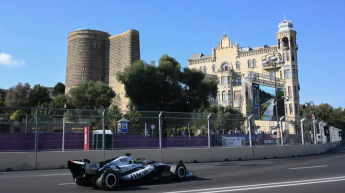 Sürücülərə ŞAD XƏBƏR: Bakı yollarında "Formula-1" məhdudiyyətlərinin bitəcəyi saat AÇIQLANDI 