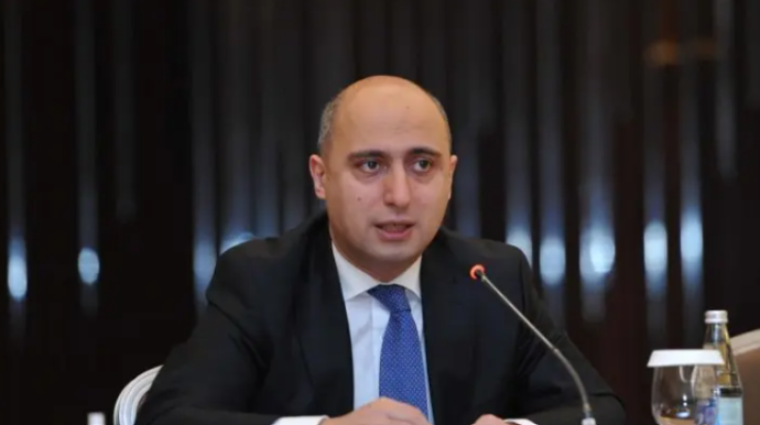 Nazir onu vəzifəsindən AZAD ETDİ