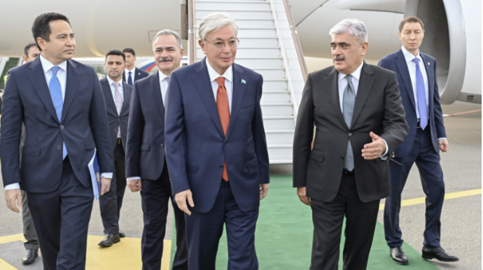 Qazaxıstan Prezidentinin Azərbaycana səfəri başlayıb  - FOTO