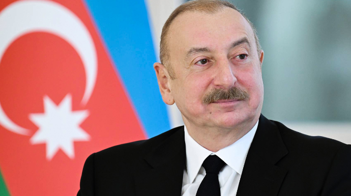 Prezident onu təbrik etdi 