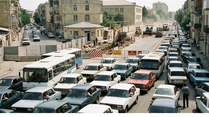 “Biləcəri qəsəbəsi blokadadadır” - Aparıcı Binəqədidəki təmir işlərini tənqid etdi - VİDEO 
