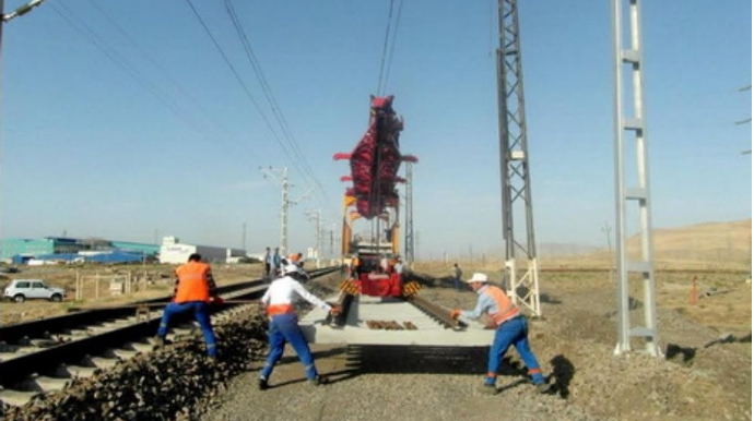Dəmir yolunda bu fasilə niyə vacibdir? – Səbəb AÇIQLANDI 
