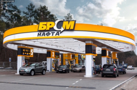 Yanacaqdoldurma məntəqələrinin min əməkdaşı işsiz qaldı