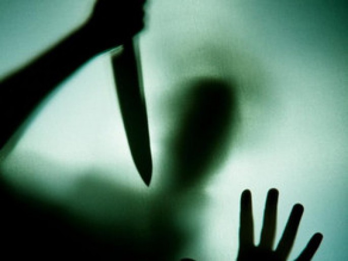 Qara Qarayev metrosunun yaxınlığında gənc oğlan bıçaqlanıb