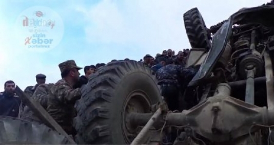 Erməni hərbi maşını dərəyə aşıb - VİDEO