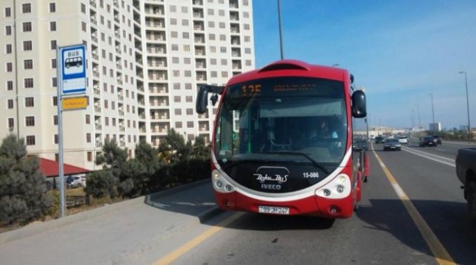 125 saylı avtobusda gedişhaqqı baha deyil - BNA