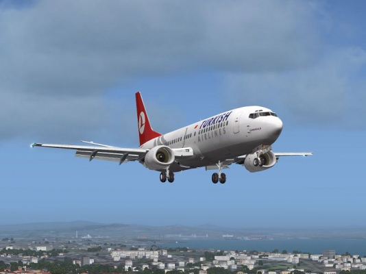 "Türk Hava Yolları" aviareyslərini dayandırdı