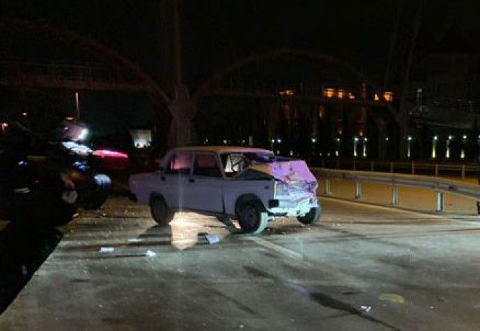 Bakı-Salyan yolunda 2 avtomobil toqquşdu: xəsarət alan var - VİDEO