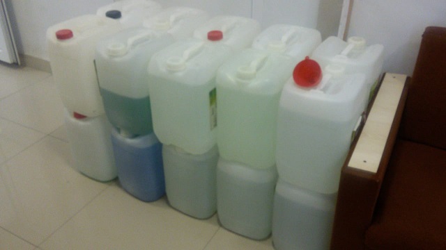 Koronavirusla mübarizə üçün dezinfeksiyaedici vasitələr bağışlanıb - FOTO