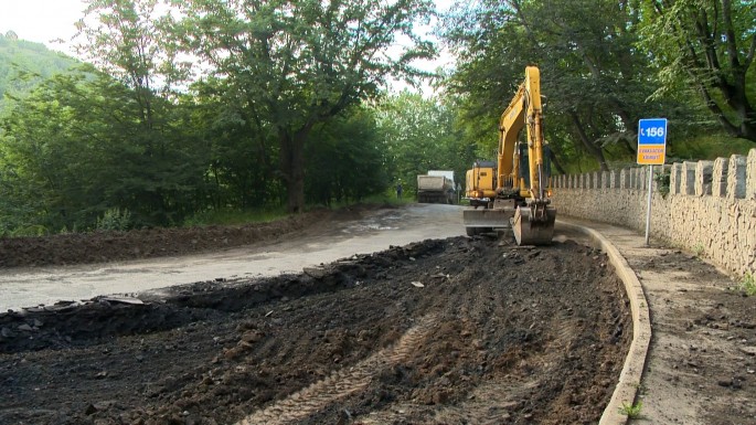 Gəncə-Kəlbəcər-Laçın yolunun bir hissəsi yenidən qurulur - FOTO + VİDEO