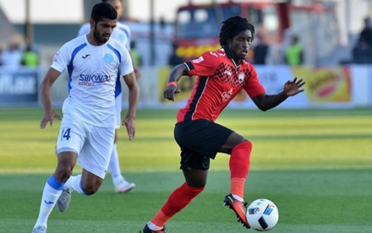 Polis “Qəbələ”nin futbolçusunu aeroportda saxladı