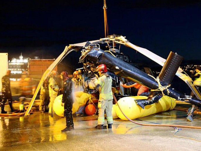 1,5 milyonluq helikopter 52 milyonluq yaxtaya çırpıldı - FOTO