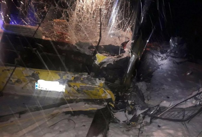 Sərnişin avtobusu qəzaya uğradı: 4 ölü