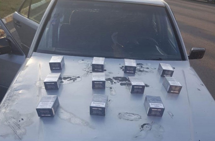 Avtomobildən qanunsuz siqaretlər aşkarlanıb - FOTO