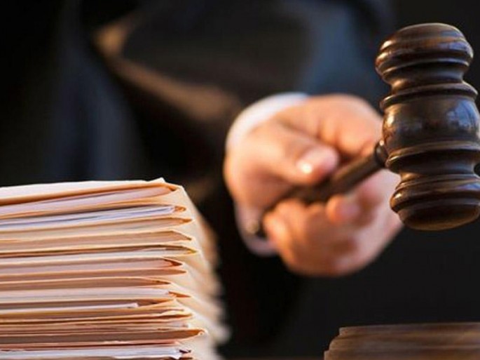 Kafedə musiqi üstündə adam öldürənlərin cinayət işi məhkəmədə