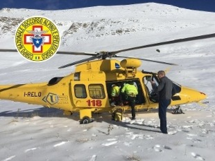 Vertolyot təyyarə ilə toqquşdu – 5 ölü