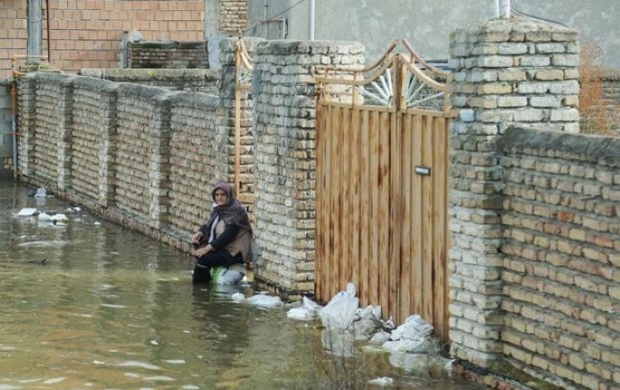 İranda daşqınlar: minlərlə kəndlə əlaqə kəsildi – VİDEO