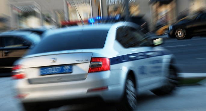 Polis rəisinin sürücünu döyməsi kameralara düşdü - VİDEO