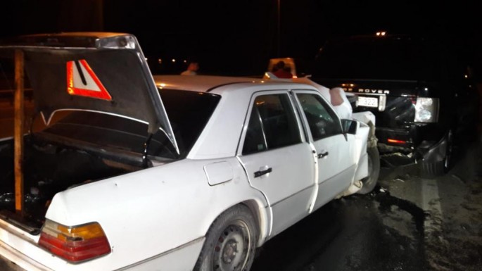 Bakıda iki avtomobil toqquşdu: bir nəfər yaralanıb - FOTO