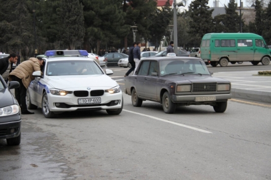 Sumqayıt avtomobilləri Abşeron rayonuna niyə buraxılmır?
