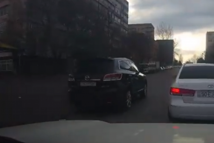 Bu sürücünün artıq 100 manat-4 ballıq cəriməsi var - VİDEO