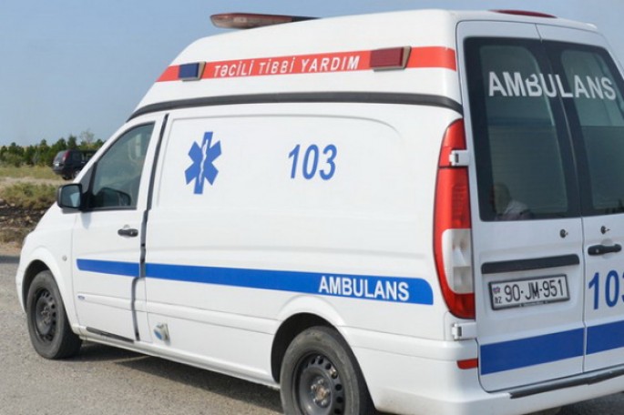 Fəhlə yük maşınının altında can verdi - VİDEO