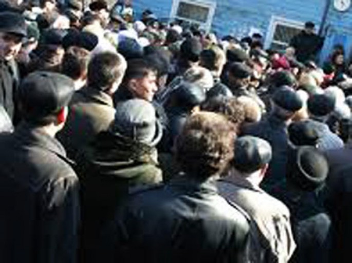 “Ford” zavodunun işçiləri tətil edir