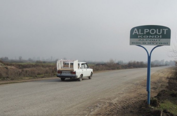 Göyçayda 11 kəndi birləşdirən avtomobil yolu yenidən qurulur - VİDEO