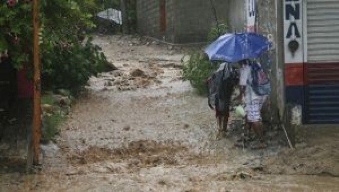 Güclü yağış 7 nəfərin ölümünə səbəb olub