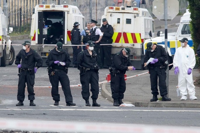 Polis avtomobilinə quraşdırılmış partlayıcı zərərsizləşdirilib