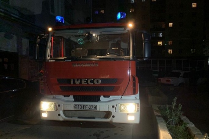 Bakıda yük avtomobilində yanğın olub