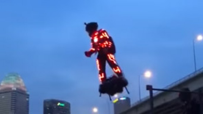 “Flyboard”la işə getdi - VİDEO