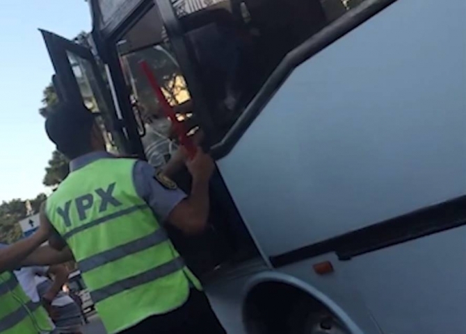 «Sürücü müqavimət göstərirsə, yol polisi durub baxmayacaq» - VİDEO