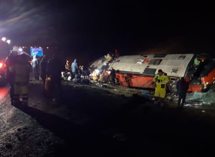 Rusiyada Gürcüstan vətəndaşlarının olduğu avtobus aşıb