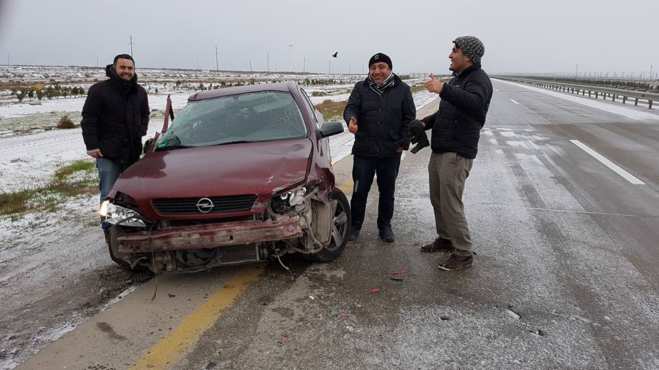 Tanınmış bloqer və aparat rəhbəri qəzaya düşüb - FOTO