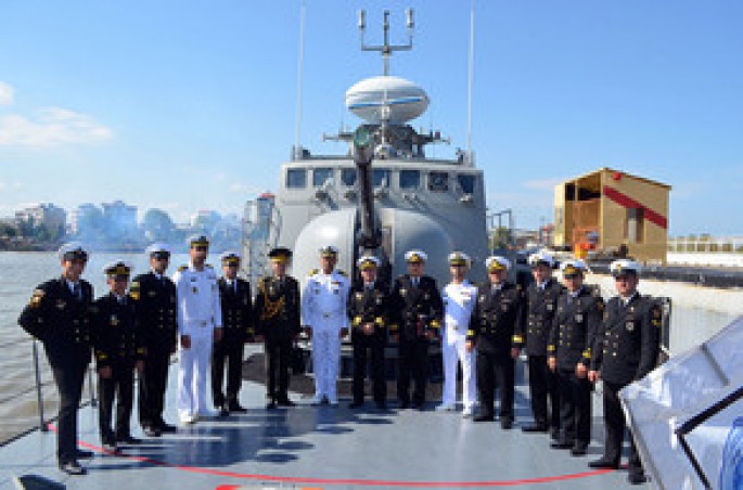İranda gəmilər qarşılıqlı ziyarət olundu - FOTO