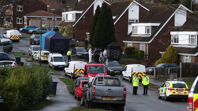 Küçədə insanlara bıçaqla hücum oldu: 2 ölü, 1 ağır yaralı - FOTO