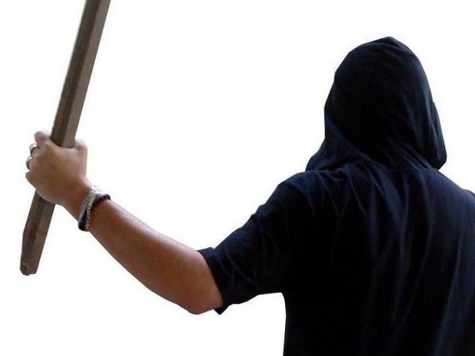 Tanışını dəmirlə vuran şəxs məhkəmə zalında həbs edilib