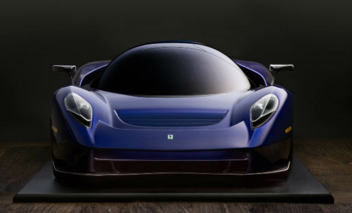 Amerikalı milyarder yeni superkarını təqdim etdi - FOTO