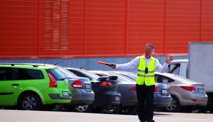 Ərazidə həm "Parkovşik" var, həmdə BNA cərimə tərtib edir - AÇIQLAMA