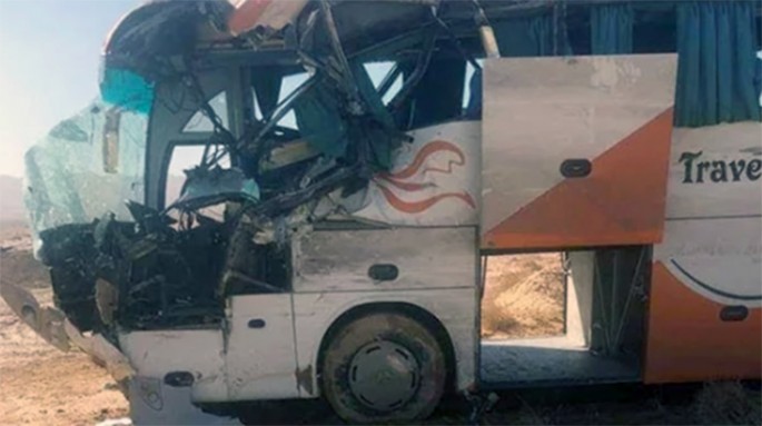 Turist avtobusu yük maşını ilə toqquşdu: 6 ölü, 24 yaralı - FOTO