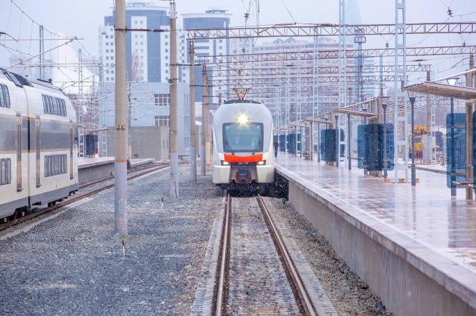 Dəmir yolunda qış mövsümünə hazırlıq işləri sürətləndirilir