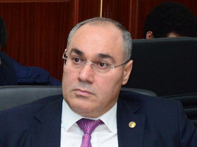 "Azərbaycan gömrüyü bütünlüklə e-ticarətə keçəcək" - Səfər Mehdiyev