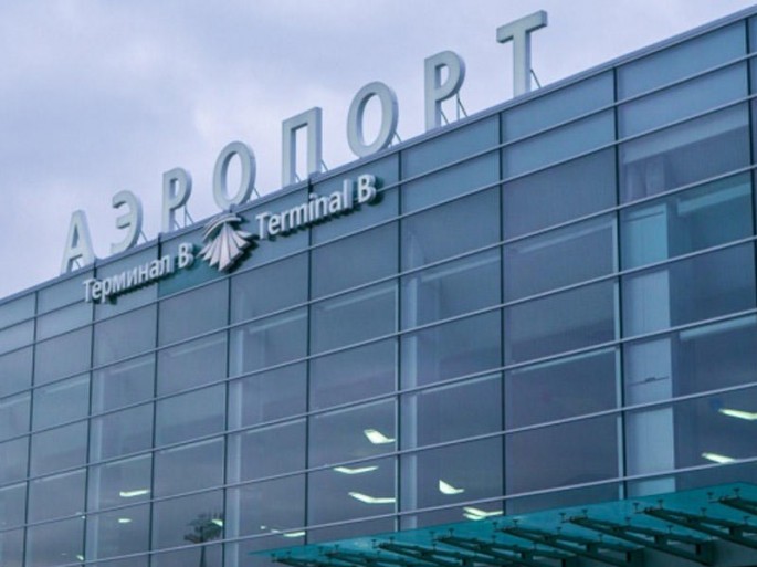 İt azərbaycanlının çantasından 1 milyon tapdı