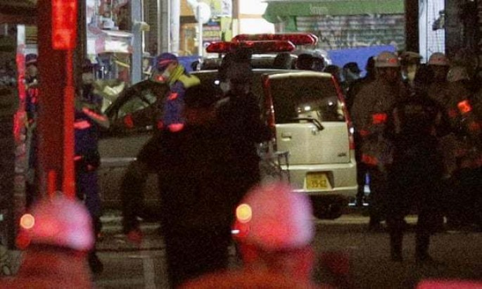 Avtomobil izdihama çırpıldı: 8 nəfər xəsarət alıb