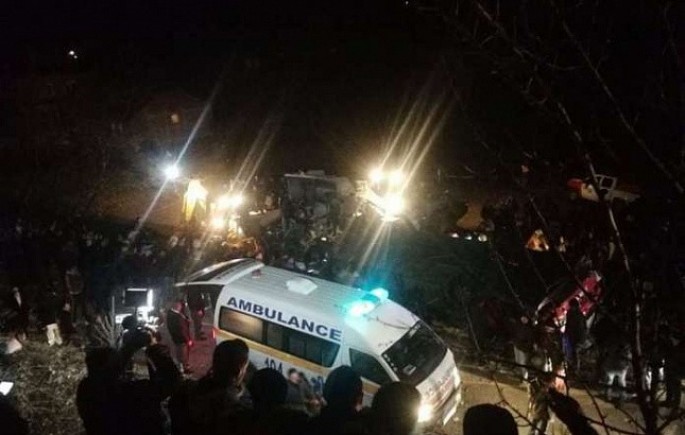 Avtobus aşdı: 13 ölü