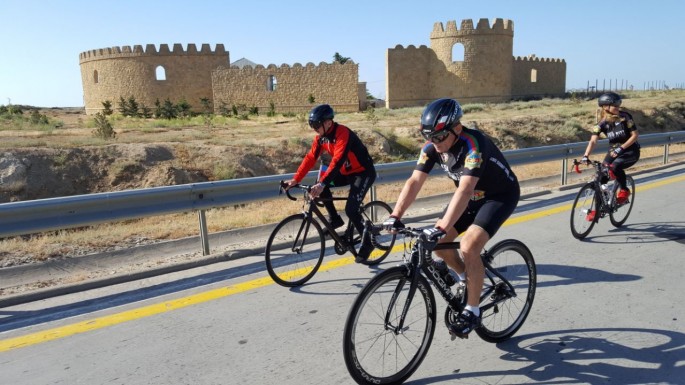 AXC-nin 100 illik yubileyinə həsr olunan veloyürüş keçirilib - FOTO