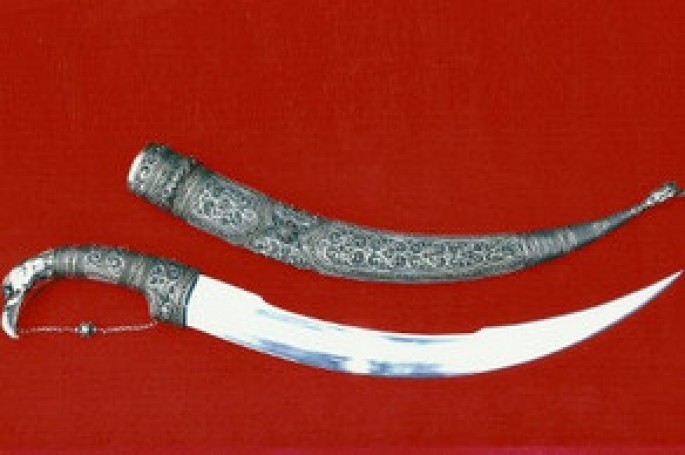 Nardaran sakinindən xəncər götürülüb